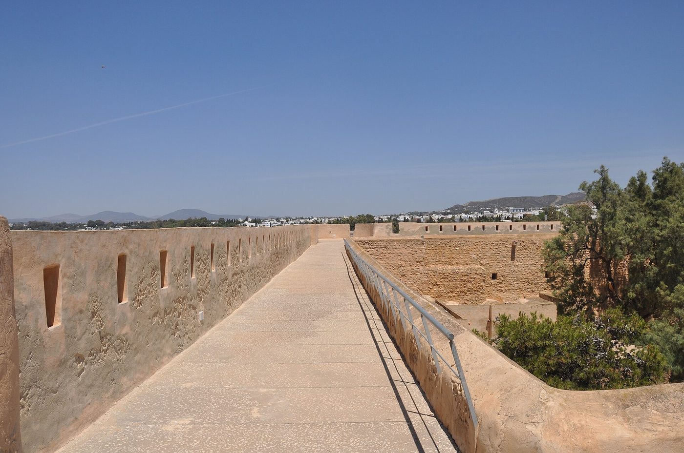 The honey-coloured kasbah fort of Hammamet, whose ramparts give the best view over the bay